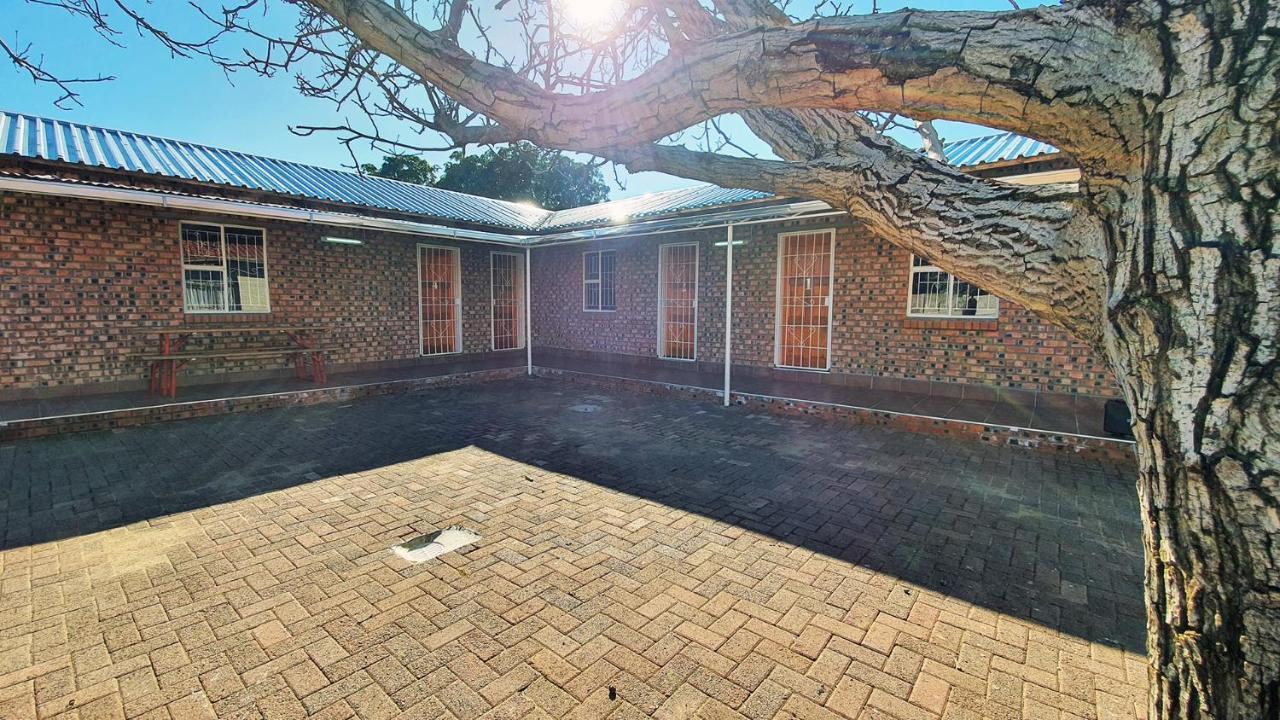 Genesis Self Catering Apartments Bloemfontein Zewnętrze zdjęcie