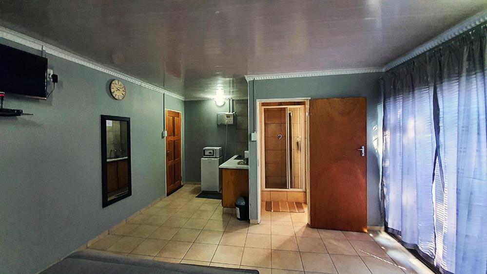 Genesis Self Catering Apartments Bloemfontein Zewnętrze zdjęcie